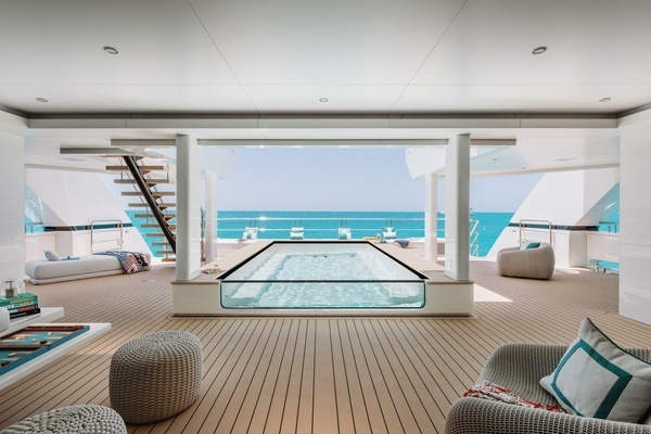 Silver Yachts  Yacht For Sale