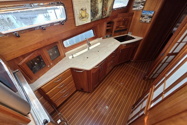 48ft Sabre Yacht For Sale