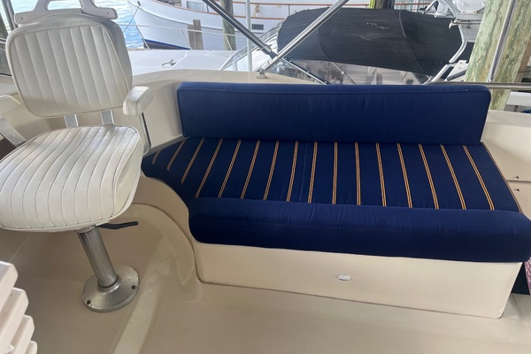 34ft Mainship Yacht For Sale