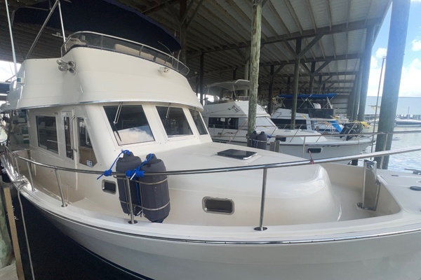 34ft Mainship Yacht For Sale