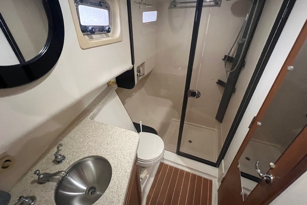 34ft Mainship Yacht For Sale