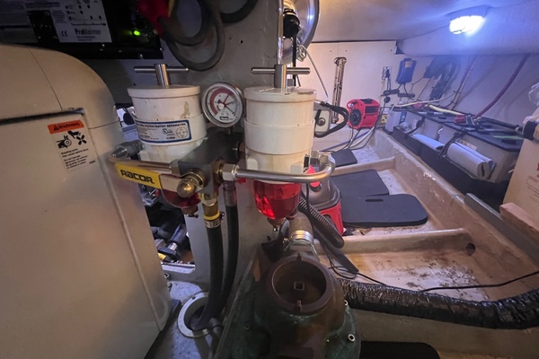 34ft Mainship Yacht For Sale