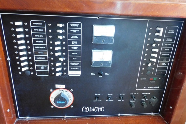 No Reel Hurry 31ft Camano Yacht For Sale