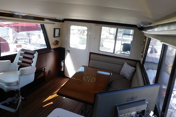 No Reel Hurry 31ft Camano Yacht For Sale