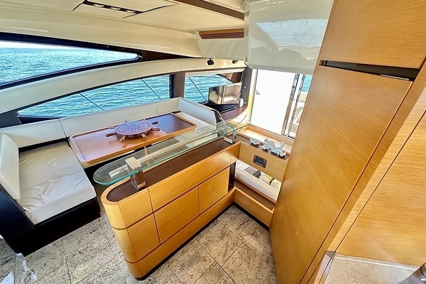 2011 Azimut 53