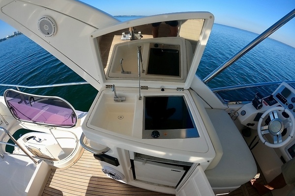 2011 Azimut 53