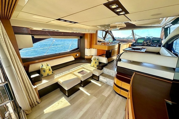 2011 Azimut 53