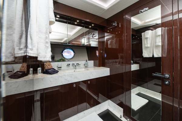 Synergy 86ft Sunseeker Yacht For Sale