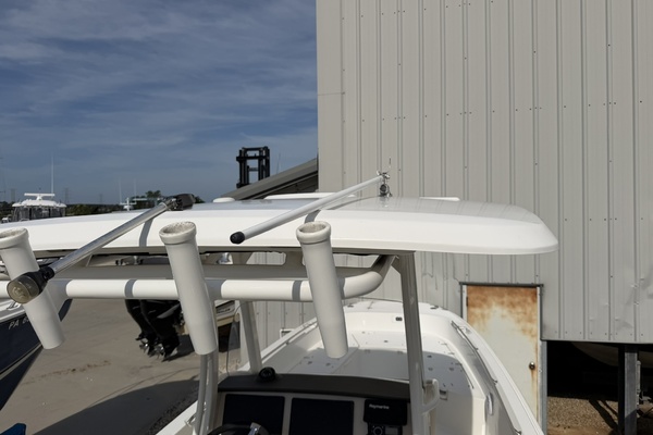 27ft Boston Whaler Yacht For Sale