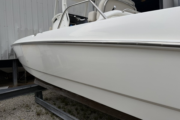 27ft Boston Whaler Yacht For Sale