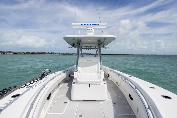 30ft SeaHunter Yacht For Sale