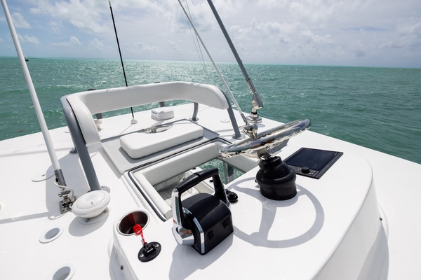 30ft SeaHunter Yacht For Sale