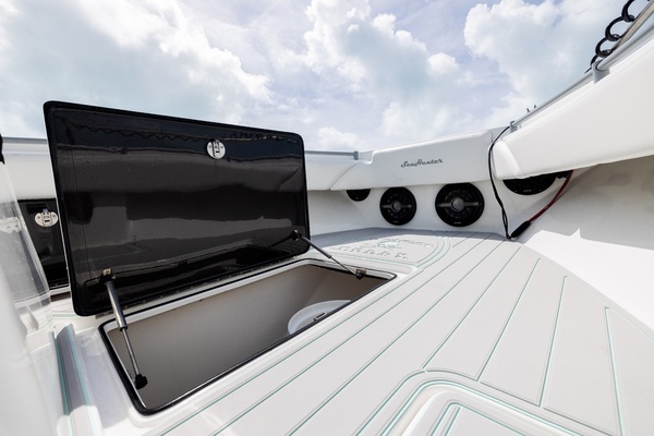 2025 SeaHunter 30