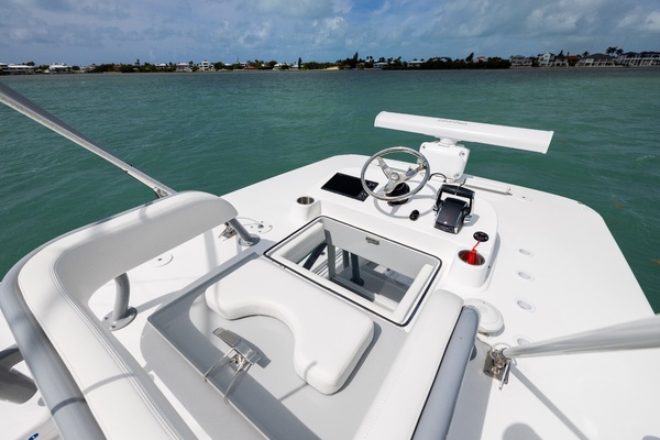 30ft SeaHunter Yacht For Sale