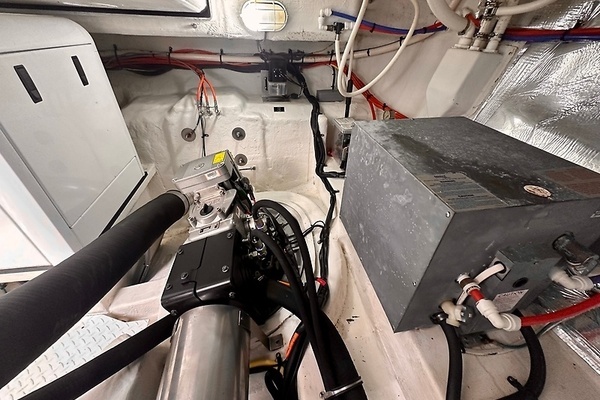 2016 Cruisers Yachts 45