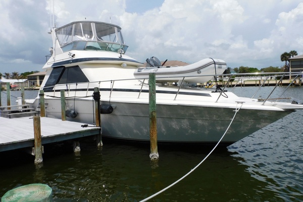 Top Dog 46ft Sea Ray Yacht For Sale