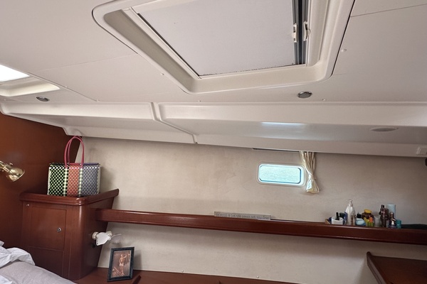 Roxxy 53ft Beneteau Yacht For Sale