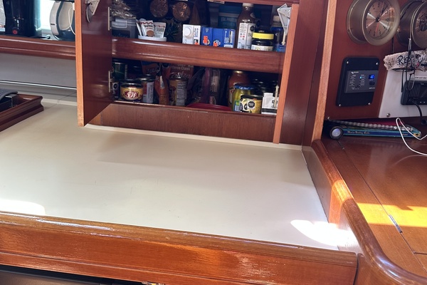 Roxxy 53ft Beneteau Yacht For Sale