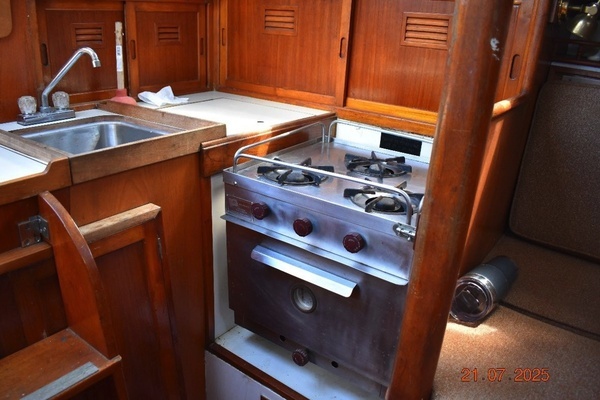 Photo of the 1971 Cheoy Lee Clipper "Aum"