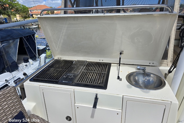 Sol Mate 40ft Mainship Yacht For Sale