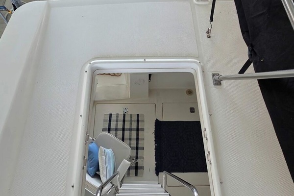 Runaway 49ft Meridian Yacht For Sale