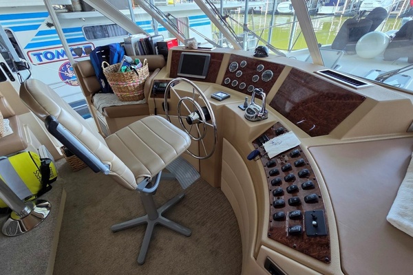 Runaway 49ft Meridian Yacht For Sale