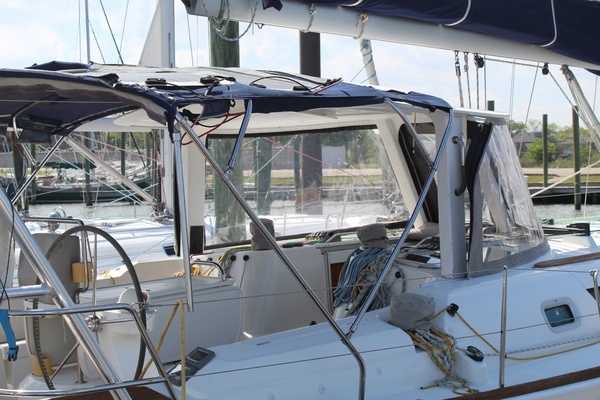 Photo of the 2006 Jeanneau 45 Sun Odyssey "Ranch Water"