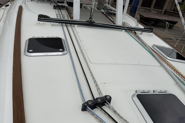 Ranch Water 45ft Jeanneau Yacht For Sale