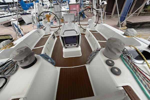 Ranch Water 45ft Jeanneau Yacht For Sale