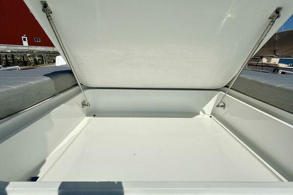 Best Day Ever 58ft Sirena Yacht For Sale