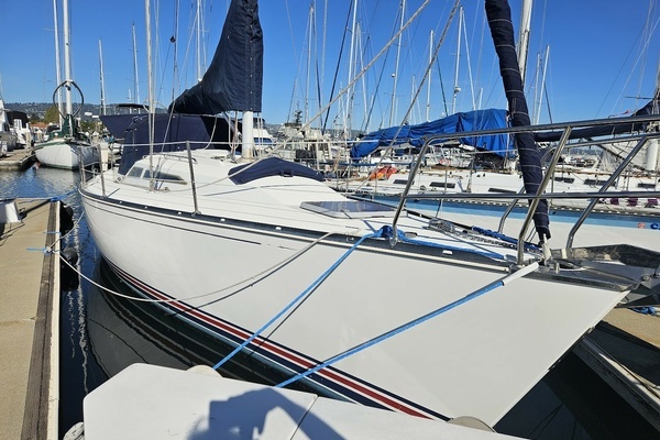 33-ft-C&C-2000-- Alameda California United States  yacht for sale
