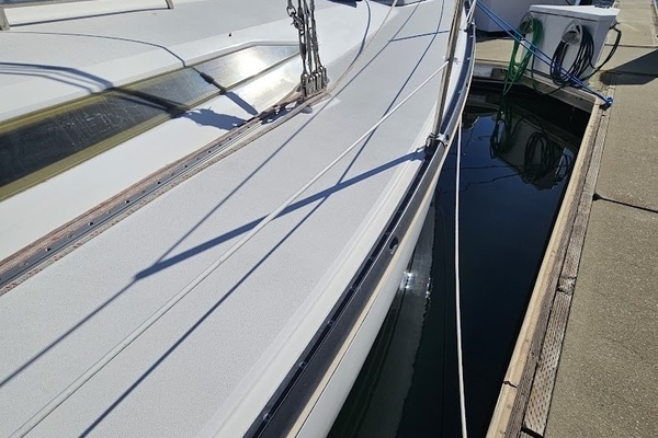 Photo of the 2000 C&C 