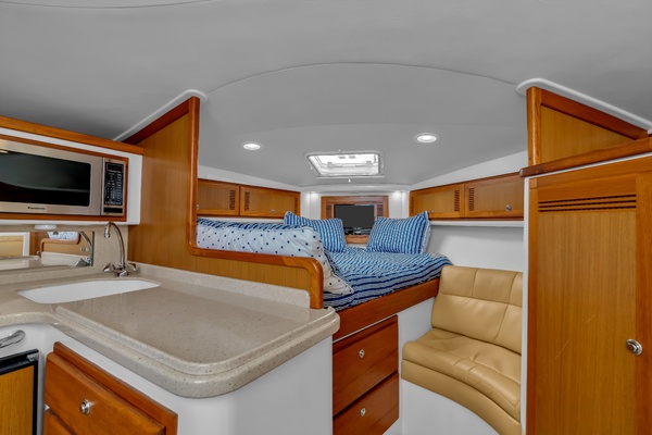 Redeemer 35ft Cabo Yacht For Sale
