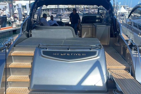 MY LIFE FIVE III 58ft Rizzardi Yacht For Sale