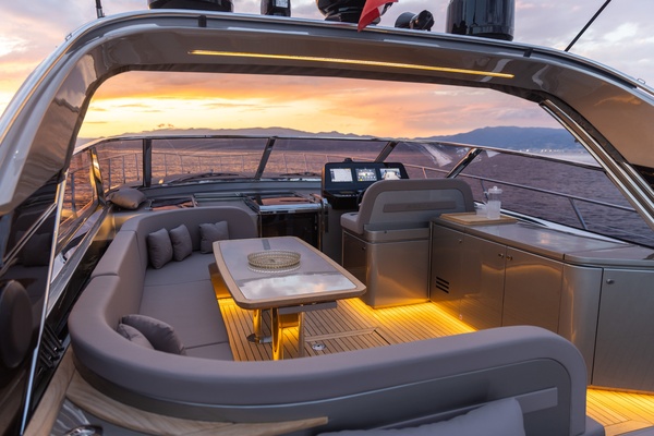 MY LIFE FIVE III 58ft Rizzardi Yacht For Sale