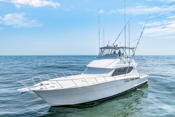 Brenda s III 55ft Hatteras Yacht For Sale