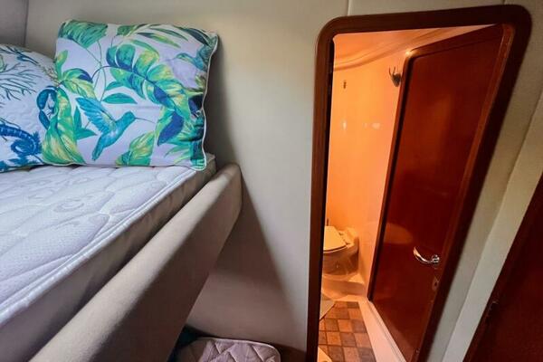 Breezin Up 50ft Sea Ray Yacht For Sale