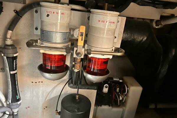 Breezin Up 50ft Sea Ray Yacht For Sale
