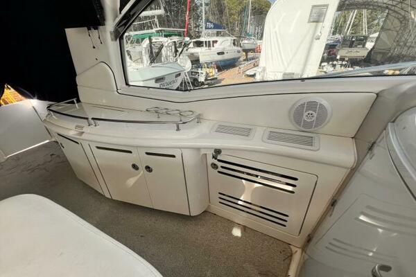 Breezin Up 50ft Sea Ray Yacht For Sale