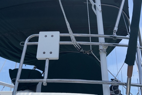 Lifeline 44ft Jeanneau Yacht For Sale