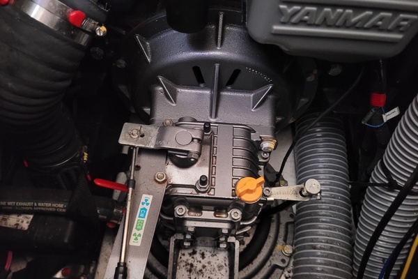 Lifeline 44ft Jeanneau Yacht For Sale