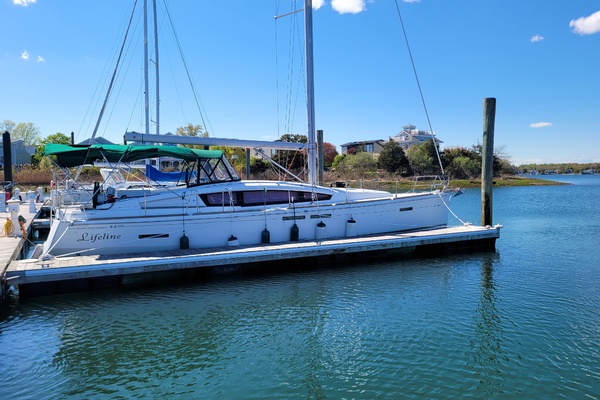 Lifeline 44ft Jeanneau Yacht For Sale