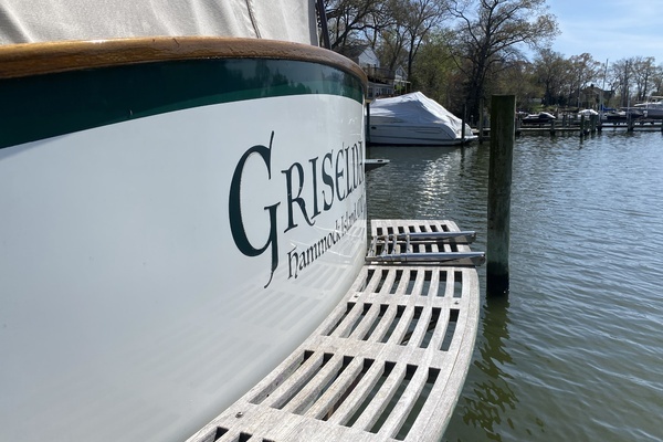 Photo of the 2001 Tad Roberts  "Griselda"