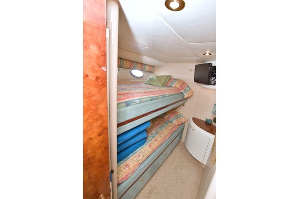 1998 Lazzara Yachts 76