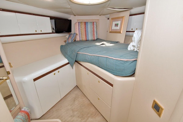 1998 Lazzara Yachts 76
