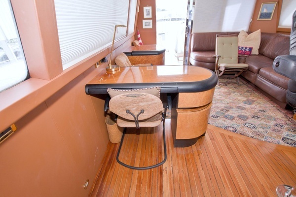 1998 Lazzara Yachts 76