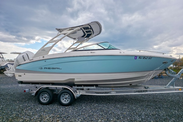 24ft Regal Yacht For Sale