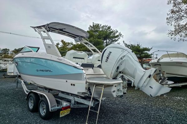24ft Regal Yacht For Sale