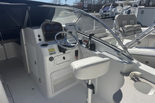 23ft Sea Hunt Yacht For Sale