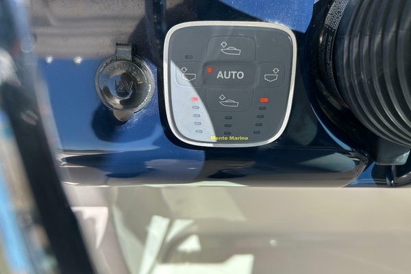 Photo of the 2016 Pursuit DC 265 Dual Console